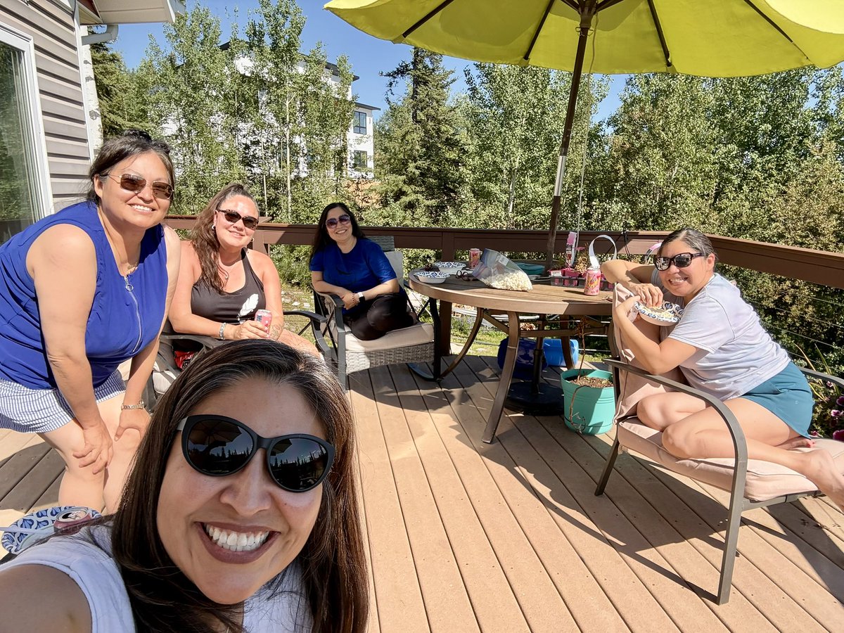 907sharon's tweet photo. Day 3 Sunday 62 Fairbanks sun 🌞 week 25 of 2026.  time to rest and rejuvenate with my sista friends and son. Prayers going out to our communities with love 🙏🏽. Love jogs with puppies, and beautiful wind and rain. #coachbennett #nikerunclub https://t.co/Y6HrAhJyAc