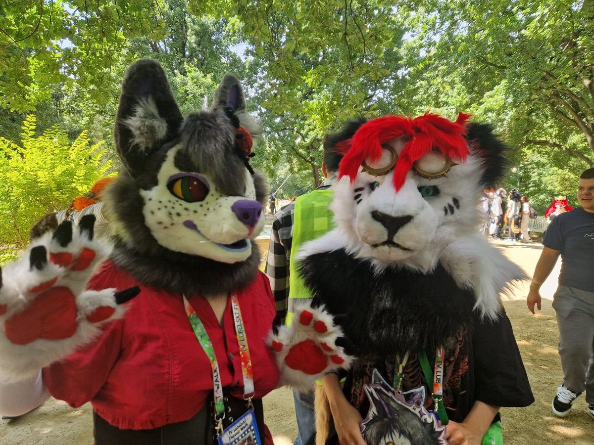 Default_juice's tweet photo. Lubelski Fursuit Walk był fajny więc więcej fotek ;P https://t.co/TUP37xoRn7