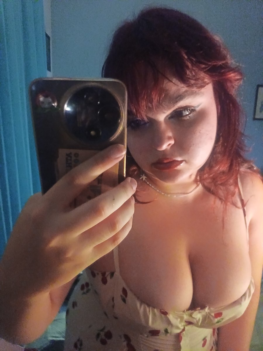 flfmfmg's tweet photo. Ofc I would be a redhead:3

#nsfwtwt https://t.co/9lSGTFqpMP