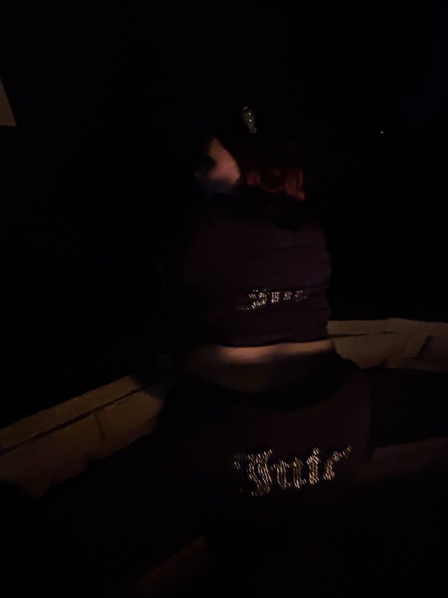 kittykweennn's tweet photo. @FemboyCouture25 Are u tryna buy juicy? Bc baby I got the track suits https://t.co/4zuJqKDMQj