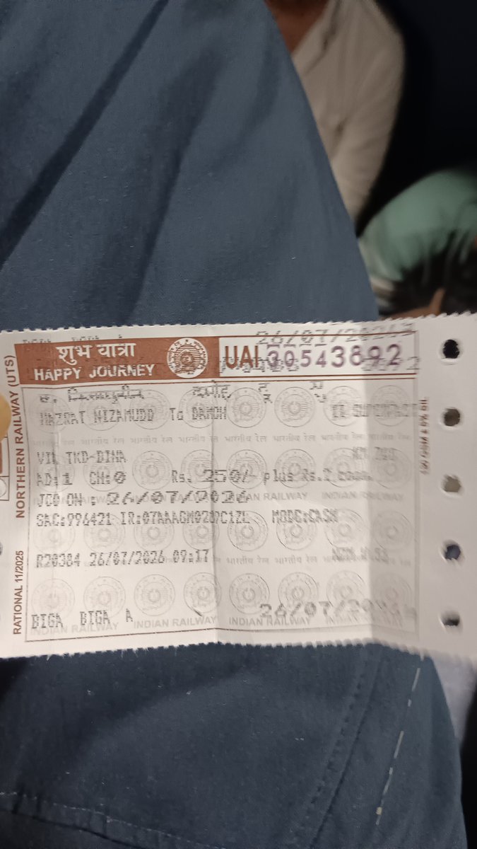 shiva_parste's tweet photo. @RailwaySeva @DrmJhansi https://t.co/jXKOZCLRHy