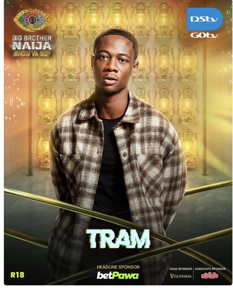 toobankz's tweet photo. Is it not this boy that crashed that multimillion naira car during a race in eko Atlantic. He don enter bbnaija debt no be joke o https://t.co/rD9HHIbSAa