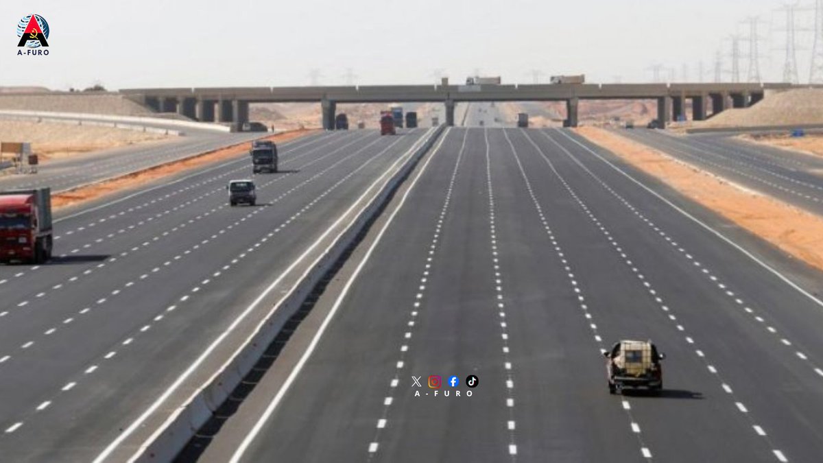 zedfeed3's tweet photo. O Ministério das Obras Públicas, Urbanismo e Habitação assina, esta segunda-feira, em Luanda, o Memorando de Entendimento para a elaboração dos estudos e projectos da futura Autoestrada Oeste-Leste.
#Angola #Infraestruturas #Autoestrada #Desenvolvimento #ObrasPúblicas https://t.co/dqyxzUFAS3