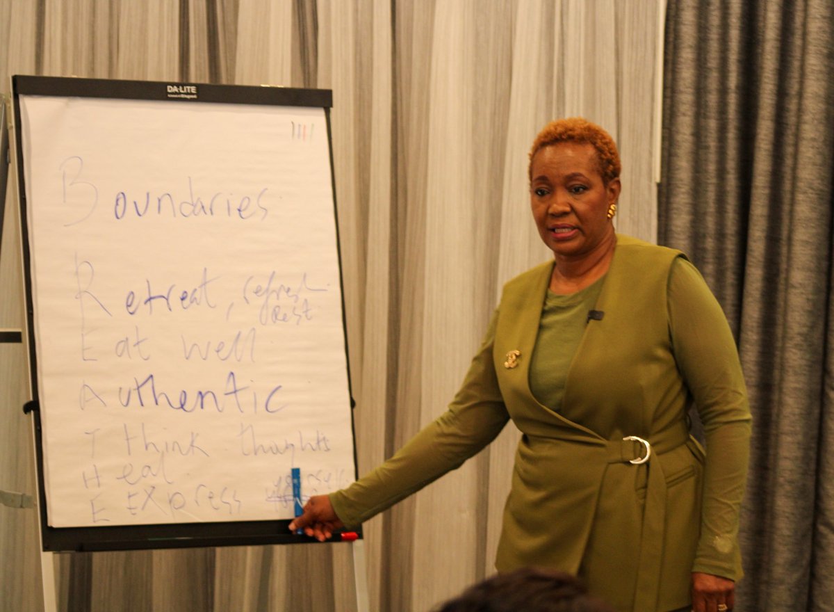 NikeAdeyemi's tweet photo. The One- day Breathe Retreat Atlanta was successful. 

Welcomed 15 women from Atlanta, North Carolina , Chicago, Indiana, Jacksonville FL, Ottawa Canada. 

In our busy lives we should thrive, not burnout 🌼🌱 https://t.co/R46ajULYkV