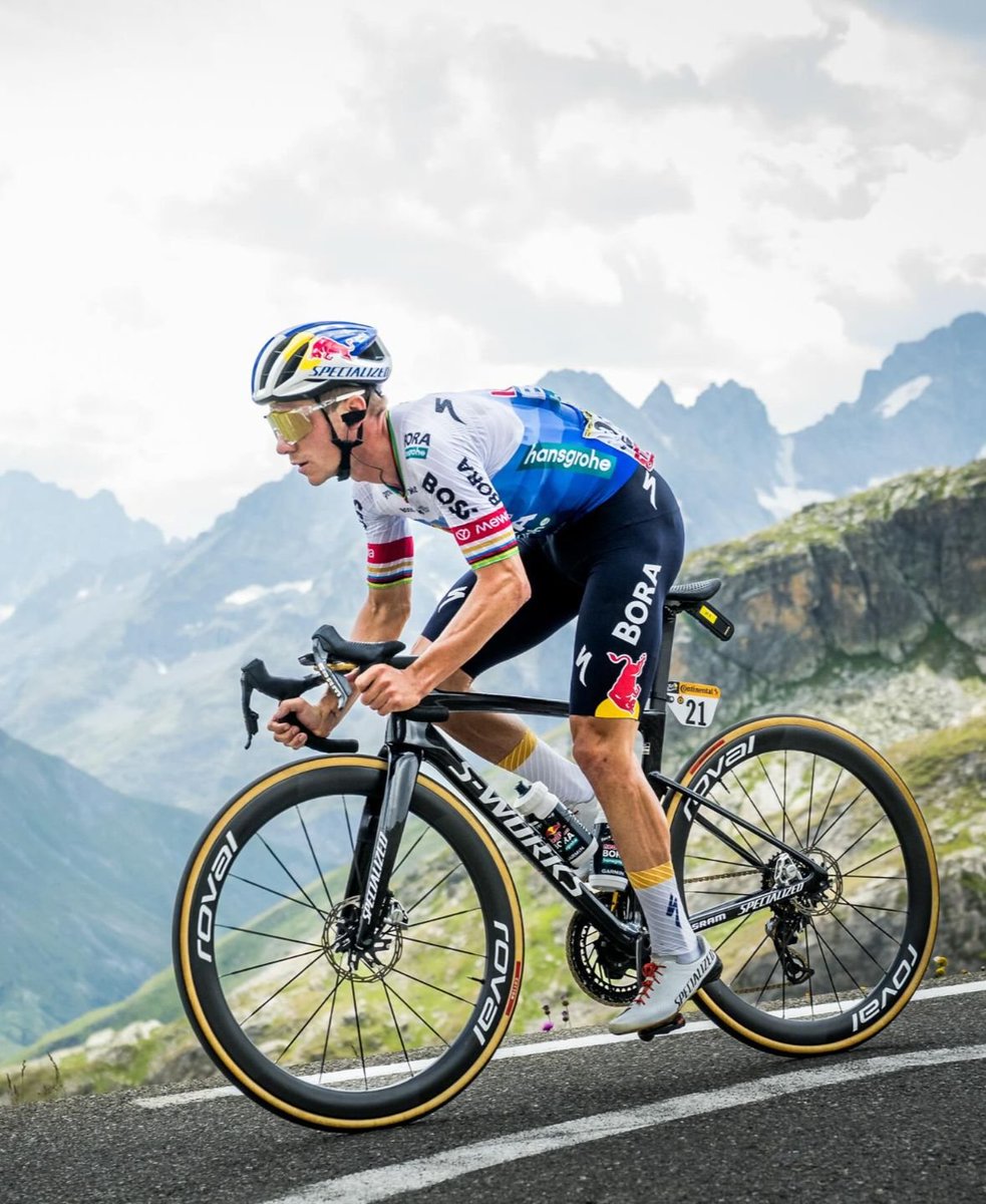 alainmoutonVL's tweet photo. 🇧🇪 runner-up 🥈in @LeTour de voorbije 60 jaar:
Remco Evenepoel (2026)
Lucien Van Impe (1981)
Eddy Merckx (1975)
Herman Vanspringel (1968)
That's it. https://t.co/SuYLYemwGz