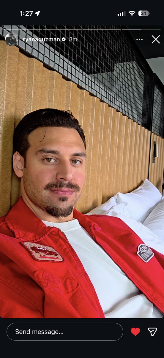 buckley_diazz18's tweet photo. Rip to THE goatee Ryan era ….U MADE ME FEEL THINGS I NEVER KNEW I COULD FEEL….face card was tea….outfits GAGGED THE FUCK OUTTA ME…U WERE JUST EVERYTHING OVERALL…ill miss you dearly 😍❤️😫ughhh fuck he looked good https://t.co/T3xvEm4LWI