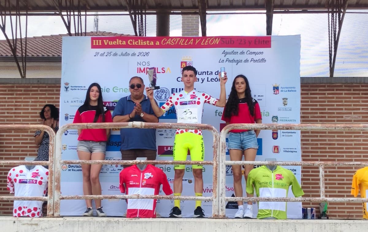 CCRiasBaixas's tweet photo. #rbx2026 | Miguel Domínguez reina en las montañas de Castilla y León 

▶️ https://t.co/Xb7sSugGj3 

#VueltaCyL26 https://t.co/Aco9CtlZaS