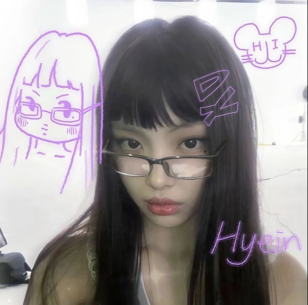 Ann1njz_'s tweet photo. ola buzco #mutis
acepto cualquier #subtwt
#animetwt #kpoptwt 
amonewjeans https://t.co/p16ypKvBml