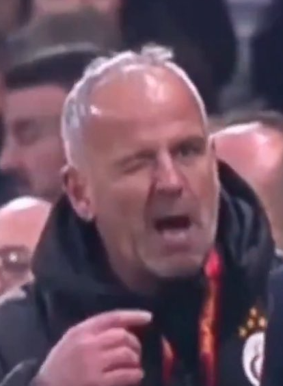 PivotSntFetisi's tweet photo. @Emriko_29 @fotokopiciemrah 2060a kadar yayılmış taksitler + rashica https://t.co/67MLiUfcix