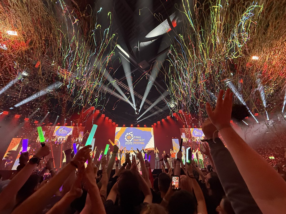 Faye_O tweet media