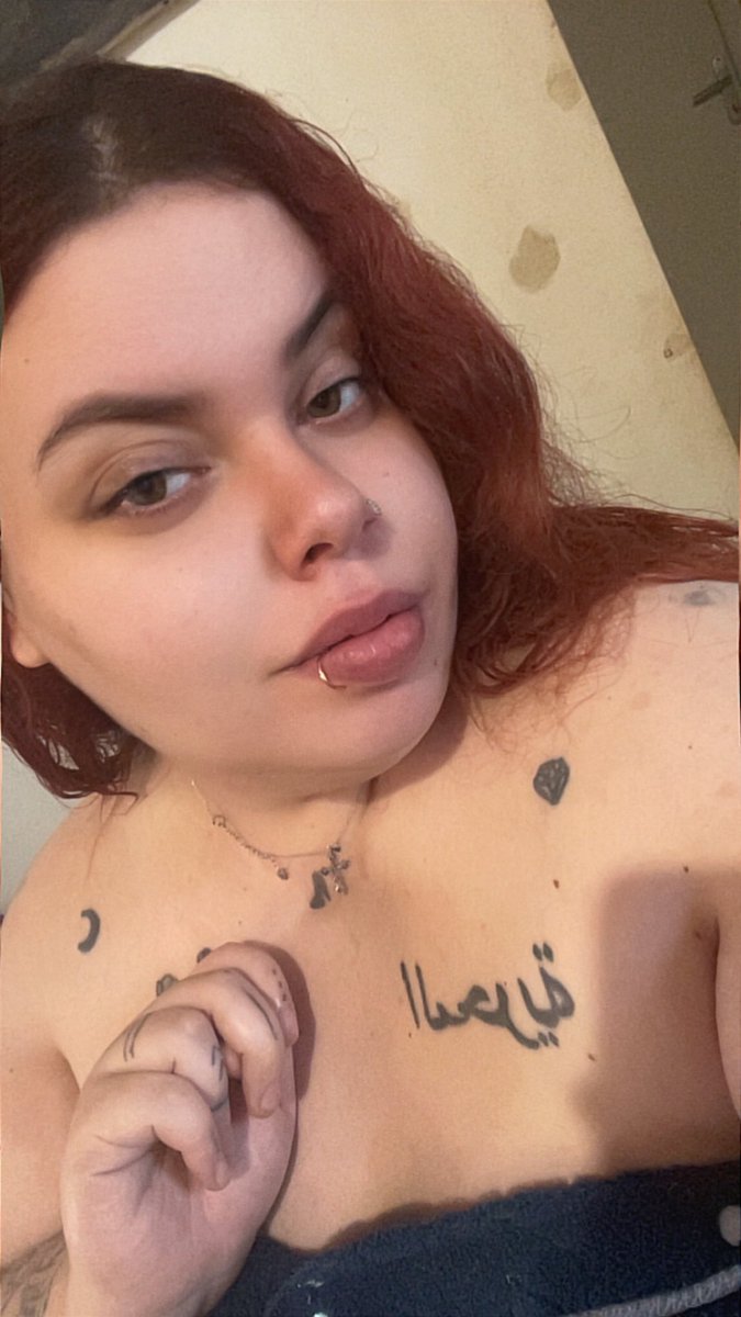 MoneyMissdu76's tweet photo. Bonsoir 🌇
#soumis #findomsatay #findomgodess #findom #moneyslavefr #moneyslave https://t.co/gcxPG7BKBb