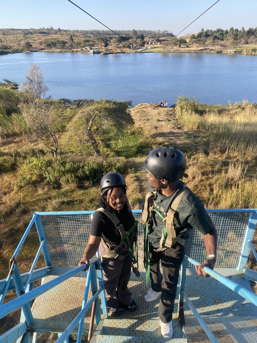 J E T H R O 🇿🇼 tweet media