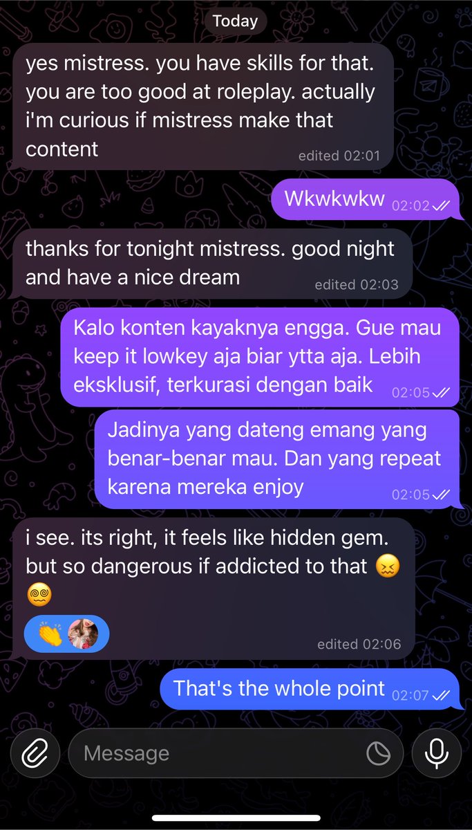 MistressRuccchi's tweet photo. Sepatah kata dari repeater roleplay enjoyer 👏🏻👏🏻👏🏻
#findom #roleplay #drain #finsub #findomindonesia #whalesub #humanatm #paypig https://t.co/tP3onw0XaI
