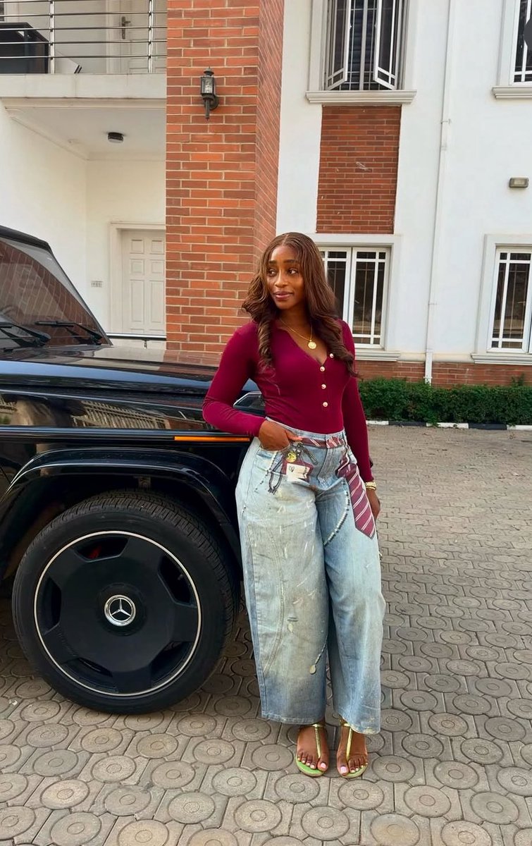 posh_tiana's tweet photo. Sheba 
#BBNaija https://t.co/qtcxY8H7Hw