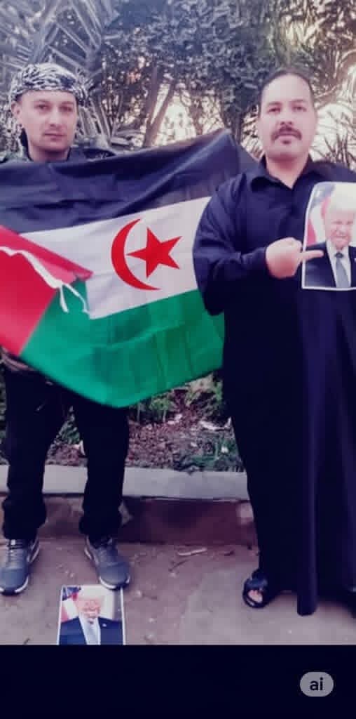 AliSaadouni9's tweet photo. إذا كان الإحتلال المخربي تملقا وانبطاحا سمى طريق  الرابطة بين الداخلة و تزنيت على
" ترامب" فإننا نحن الصحراويين رسالتنا للمعتوه ترامب المعركة إلى الأمام الإحتلال وازلامه تحت الأقدام... https://t.co/TiWZI15ROH