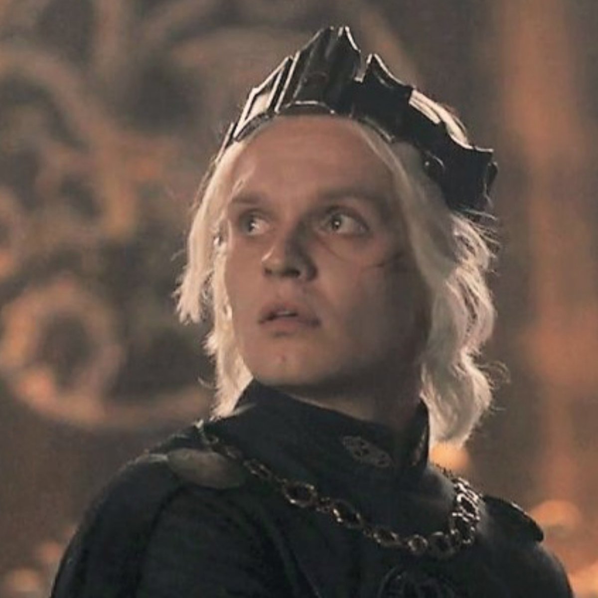 ladyflorent's tweet photo. Two years old and already our boy has a kingly presence #hotd https://t.co/T0XJ7PPNmc