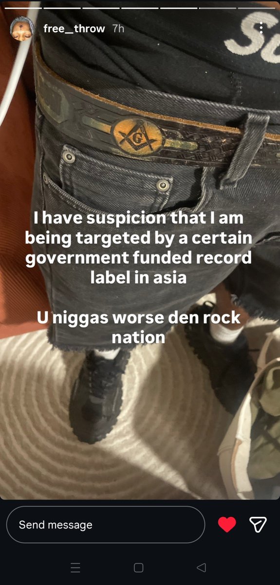 Chloee Heroin tweet media