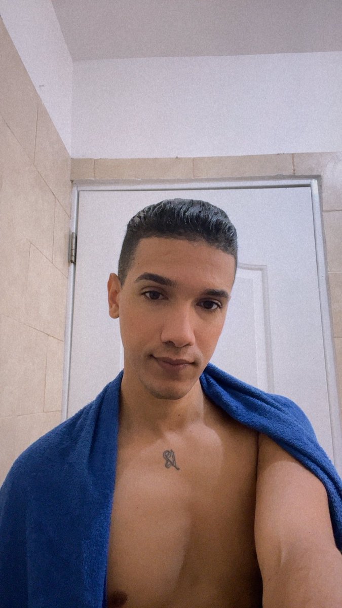Josealbertoxo's tweet photo. 😗💦 https://t.co/4heHfBxjTj