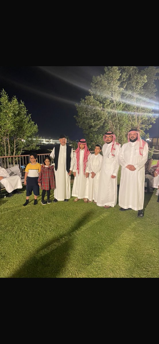 Alothaimin's tweet photo. في الهدا، حيث يجتمع جمال المكان مع جمال الأثر، سعدنا بمشاركة أبنائنا من جمعيات الأيتام لحظاتٍ من الفرح والمحبة. نسأل الله أن يديم نعمة العطاء، وأن يجزي كل من أسهم في هذا العمل المبارك خير الجزاء https://t.co/PwQb3qJhzX