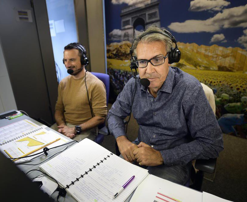 LeCyclismebelge's tweet photo. Et encore une fois MERCI aux 2 meilleurs commentateurs du monde de nous avoir fait vibrer de la première à la dernière étape, le Tour n'aurait pas la même saveur sans vous !! 🫶🎩✨️

#TDF2026 https://t.co/tvE0qYY90Z