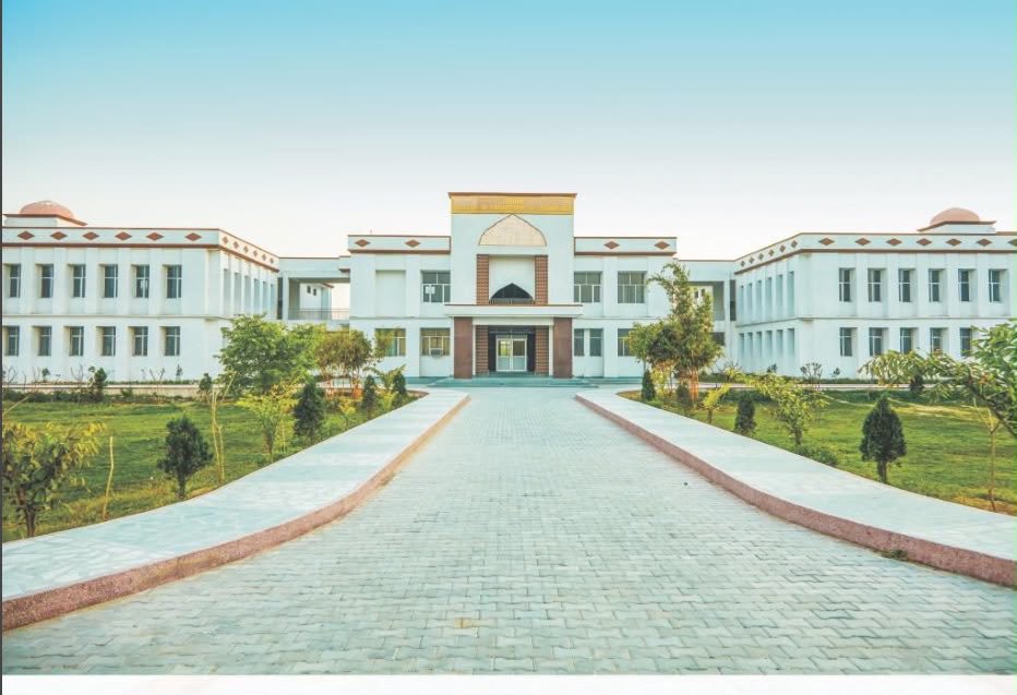 SDPI_KarPresi's tweet photo. The BJP government's demolition order targeting 38 buildings of Mohammad Ali Jauhar University in Rampur is a blatant act of political vendetta against Azam Khan.
Destroying an educational institution is not justice—it is an assault on the future of thousands of students, especially those from poor and marginalized communities who depend on this university for higher education.
Education must never become a political battlefield. Differences with individuals cannot justify punishing innocent students.
We strongly demand the immediate withdrawal of this arbitrary demolition order and urge the authorities to safeguard students' fundamental right to education.
#SaveEducation #MohammadAliJauharUniversity #RightToEducation #StopPoliticalVendetta
— Abdul Majeed
State President, SDPI Karnataka