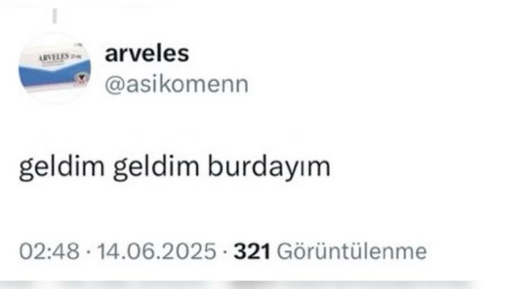ess_more's tweet photo. twit kaydirirken ansizin gelecek kaygisi https://t.co/fy4LgDSXeh