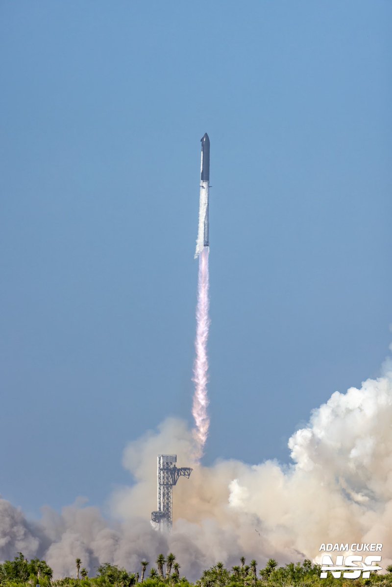 AdamCuker's tweet photo. Starship Flight 13 lifting off from Pad B at StarBase, Texas, this past Friday. 
@NASASpaceflight https://t.co/UBXFueMtfH