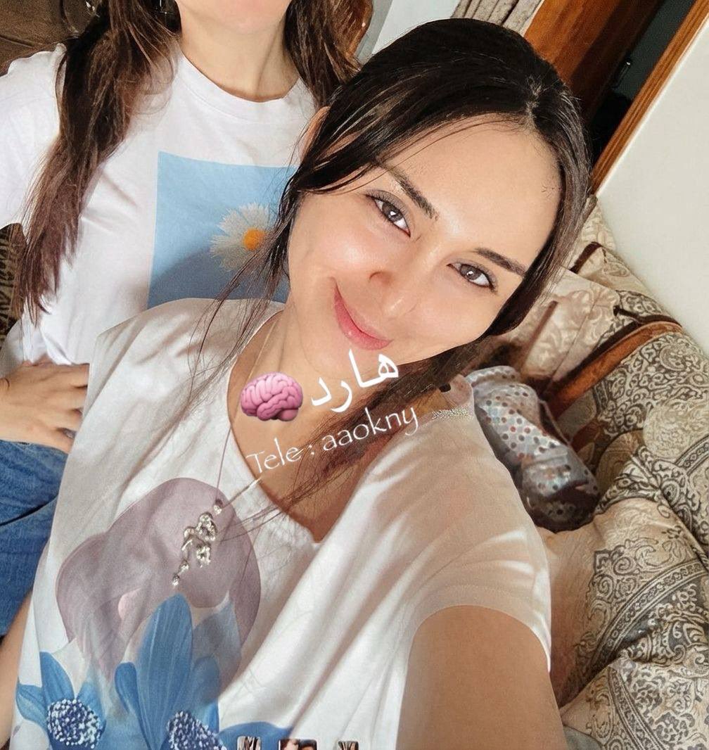 Hardf3ep's tweet photo. السورية الفححبة مي الرخيصة اخوها ما يجلخ الا اذا فضحها و سبيتها و لعنت شرفها🔥🔥 https://t.co/SHE7L4KOiC