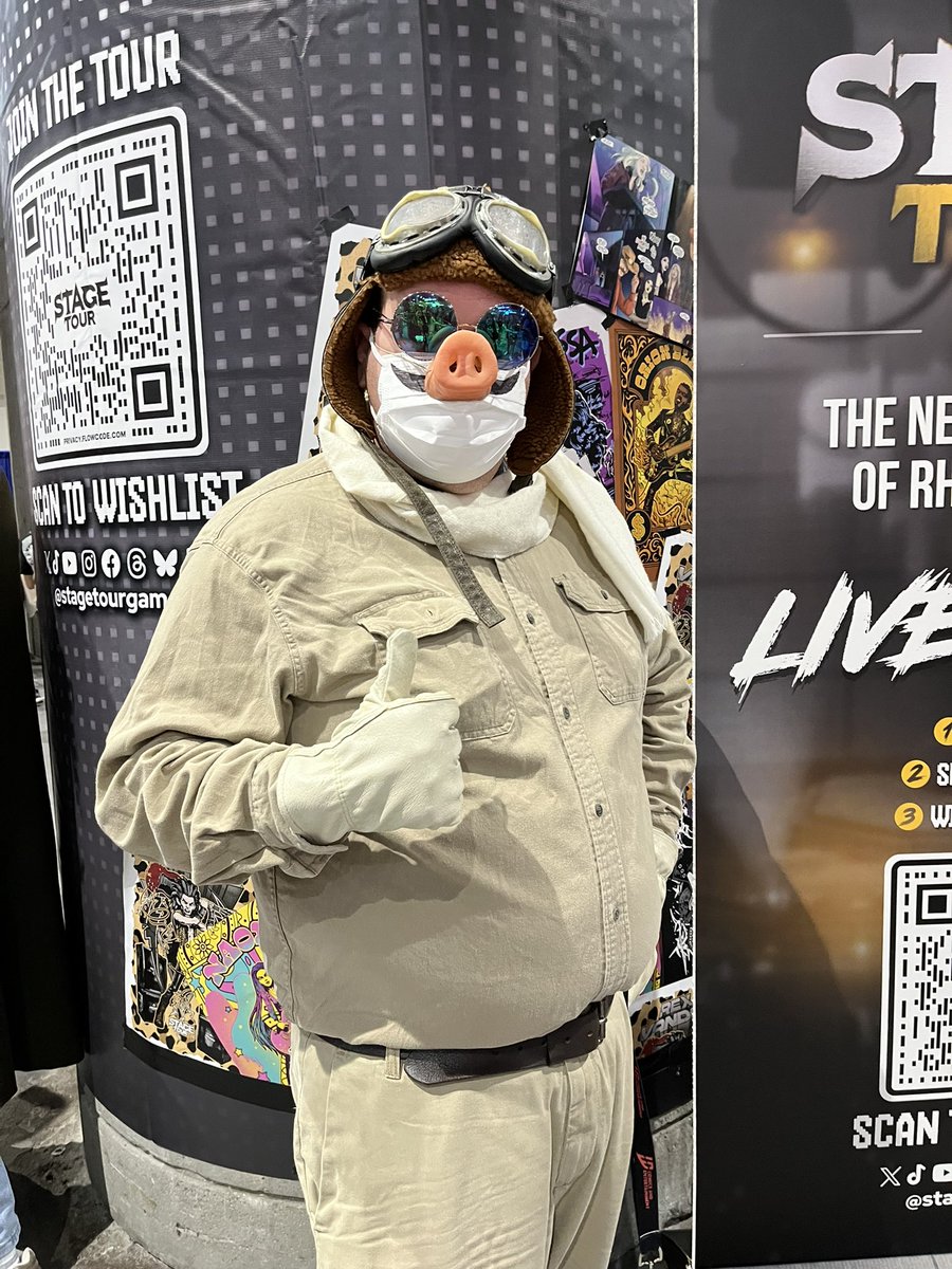 LittlexUrsa's tweet photo. Final day of San Diego Comic-Con and I don’t know how I’m still walking right now! Anyway, find me walking around as Porco today!

#sdcc #comiccon #cosplay #porcorosso https://t.co/JqmyUilQ4M