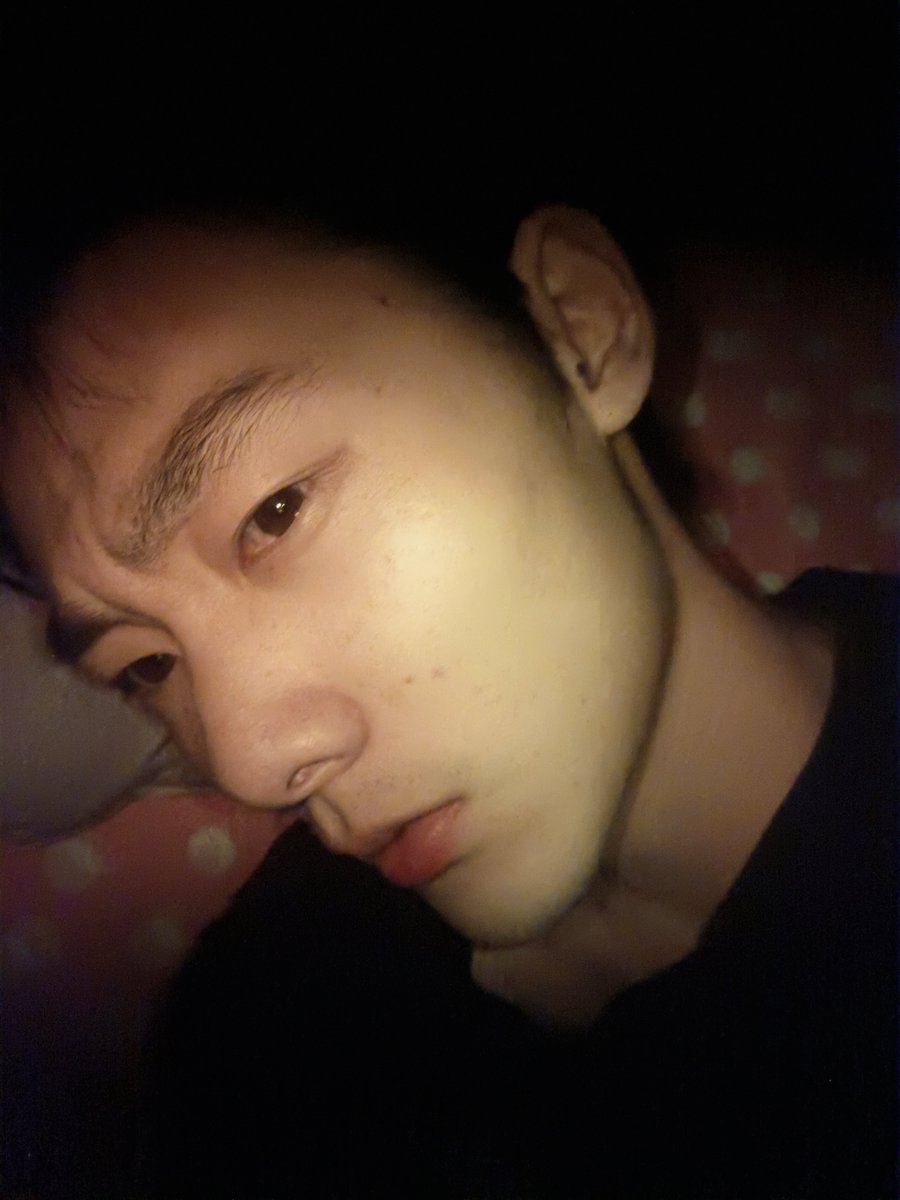callmelevee's tweet photo. #帅哥 现在 https://t.co/PrPS9dhvAt
