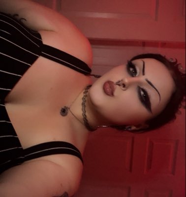 Cloudie33's tweet photo. #NewProfilePic https://t.co/huXjLSPls4