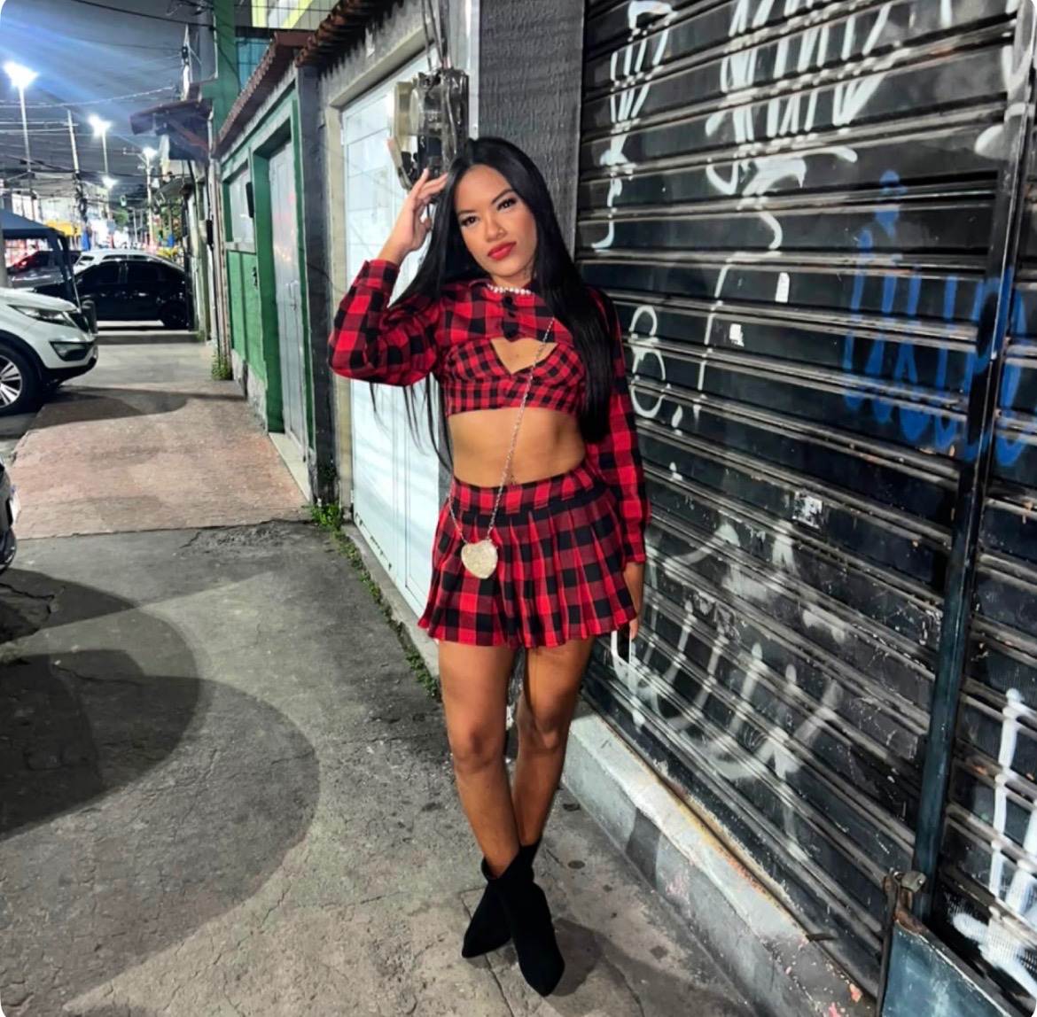 _jhenny15's tweet photo. Arraiá dos crias!!!❤️‍🔥🤠 https://t.co/y2EnPMNIrp