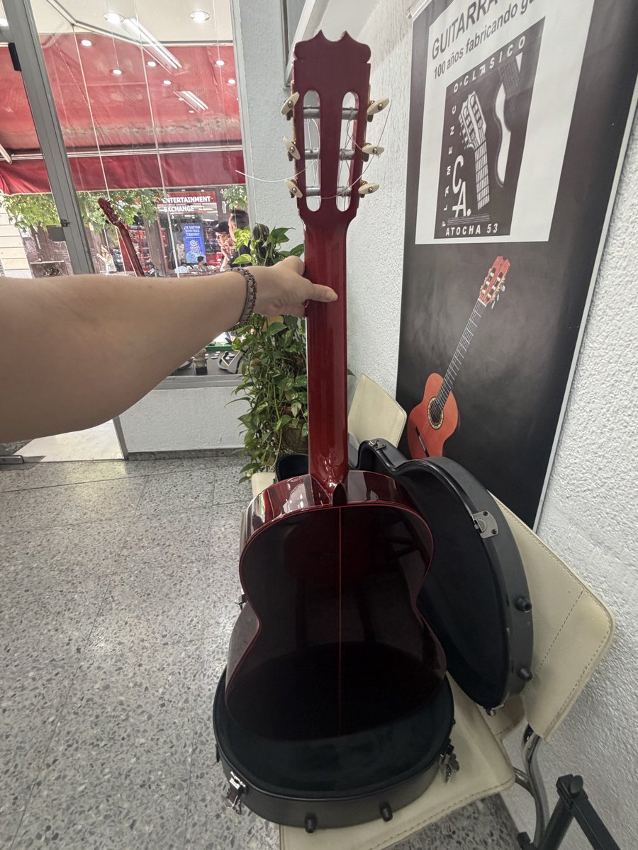 CondeAtocha's tweet photo. No todas las decisiones empiezan con una búsqueda.

A veces empiezan con una sola nota.
Descúbrela en Conde Atocha.

📍 Atocha 53, Madrid.
💳 Financiación disponible. https://t.co/EyKpzZrRX7