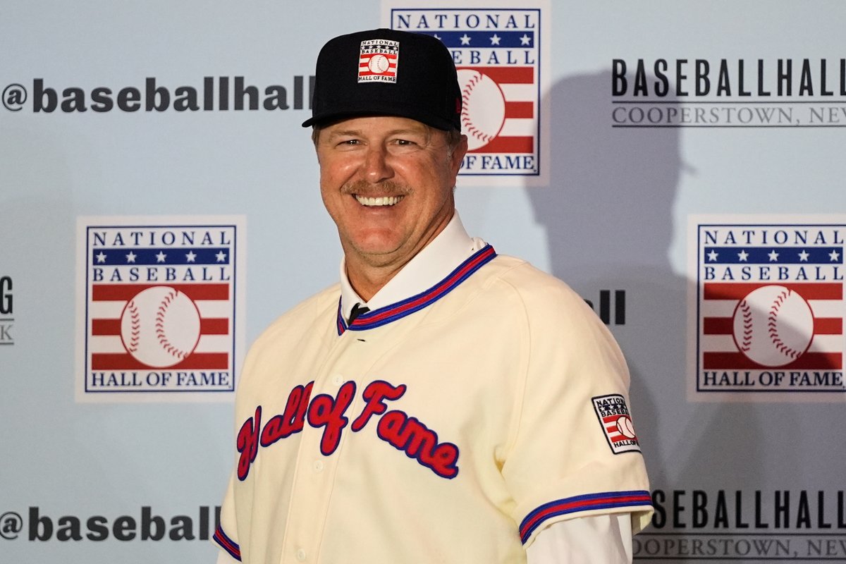 MLBDraft's tweet photo. With Jeff Kent's induction today, 1989 officially becomes the first MLB Draft class with 5 members of the Hall of Fame!

Most HOFers taken in 1 year: https://t.co/jSKSQSET2L https://t.co/FE10QVnQeS