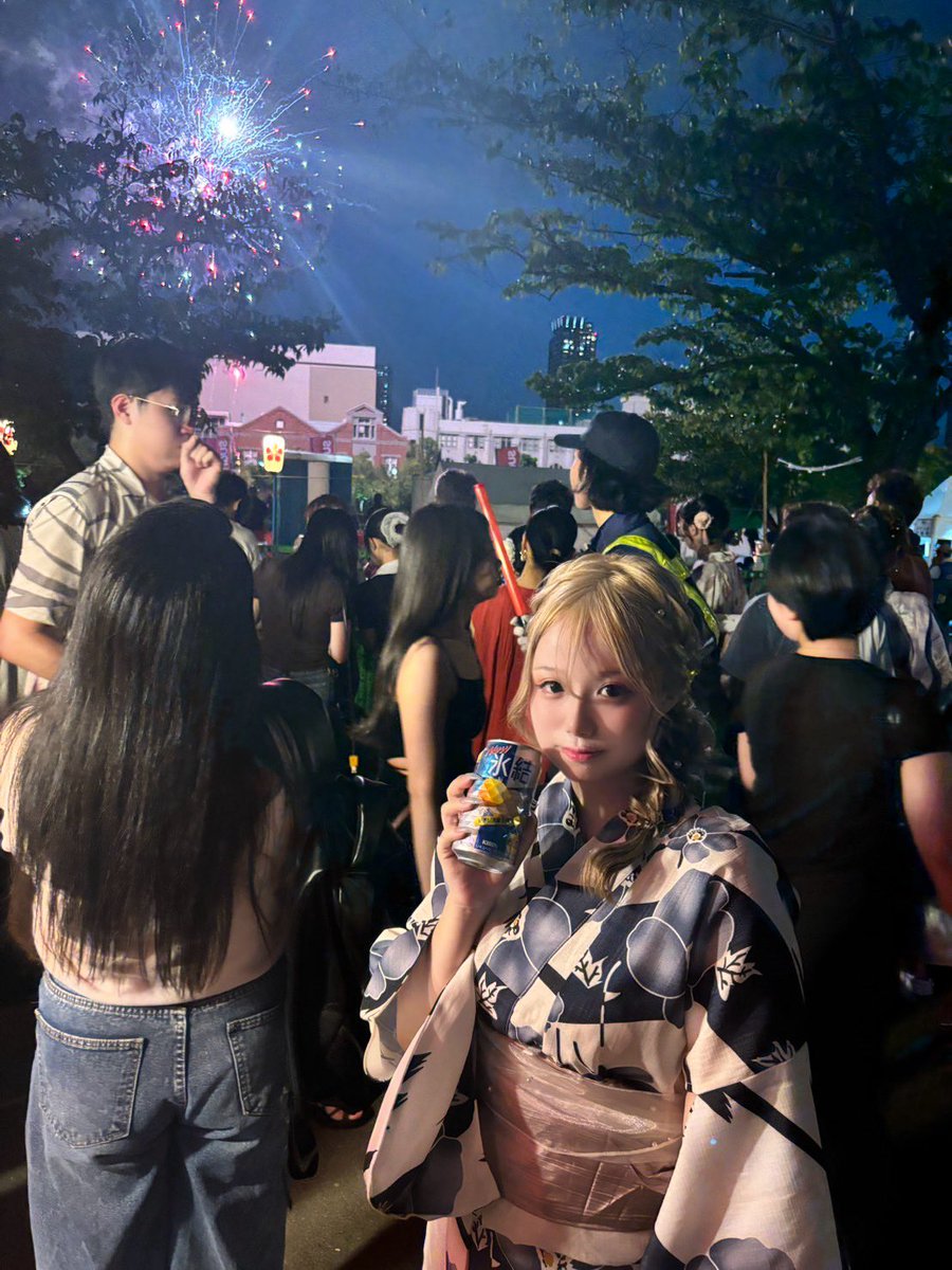 hachi__realize's tweet photo. はじめてゆかたきた https://t.co/xR0YGsxBRN