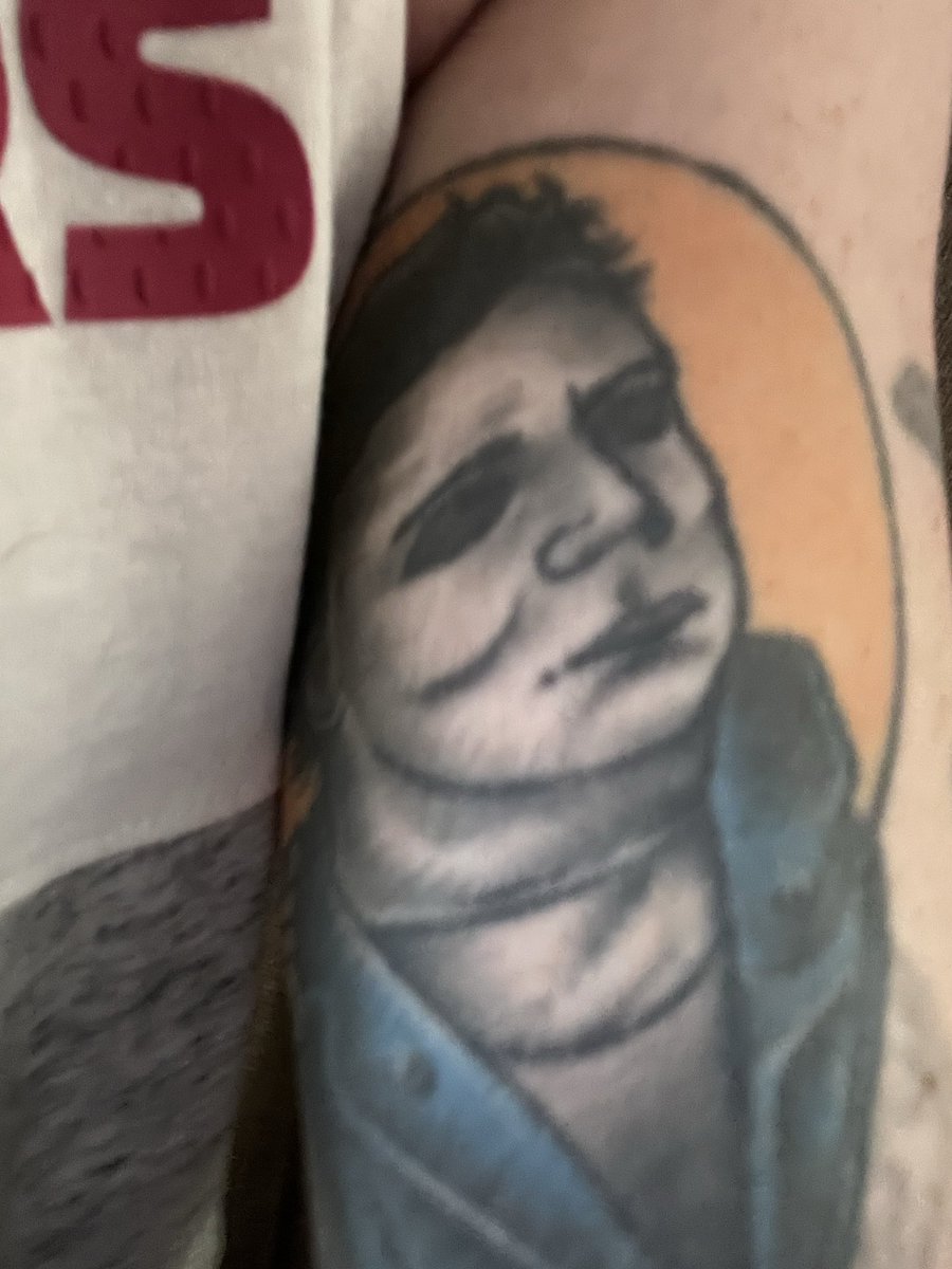 SlasherCrypt's tweet photo. Watching the #nightmareonelmstreet collection today #horror #horrortattoo #horrorreviews #talesfromthecrypt #michaelmyers #ghostface #tattoos #horrorfam #halloween #cryptkeeper #scream https://t.co/kd5AasaUm8