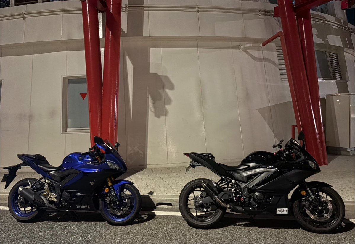 ROYfni's tweet photo. メリケンパーク
 #バイク #YAMAHA #神戸 https://t.co/ssjs2QEEUS