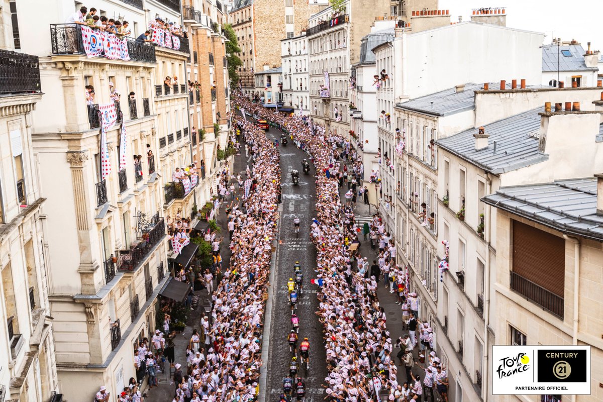 LeTour's tweet photo. 😍 Pic of the Day 

By @century21fr  

#TDF2026 

📸 A.S.O. / Charly Lopez https://t.co/9z8lEsMnsp