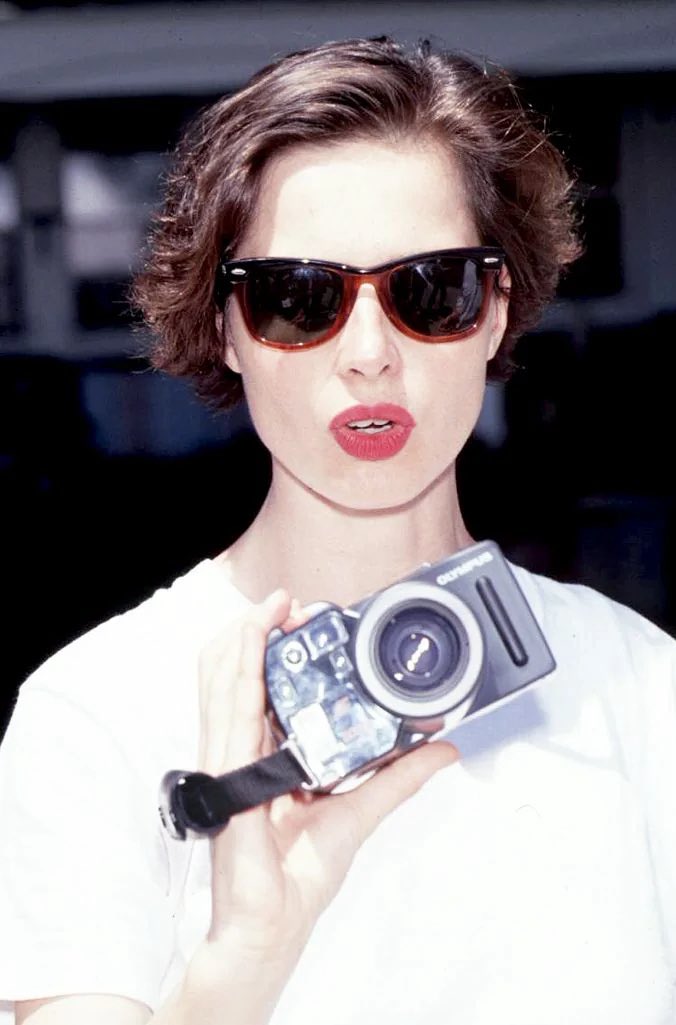 pelicinema's tweet photo. isabella rossellini, c. 1990 https://t.co/iv7fIvL65p