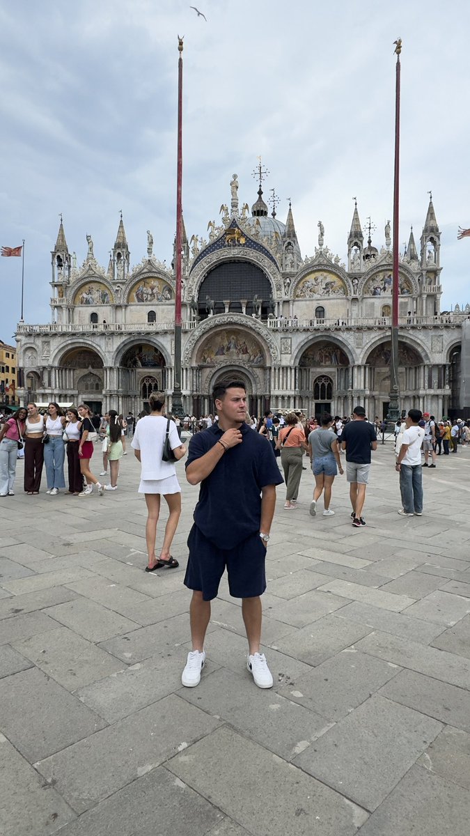 Miracakmann's tweet photo. Venice, İtaly 🇮🇹 https://t.co/C0RVWMw9pS