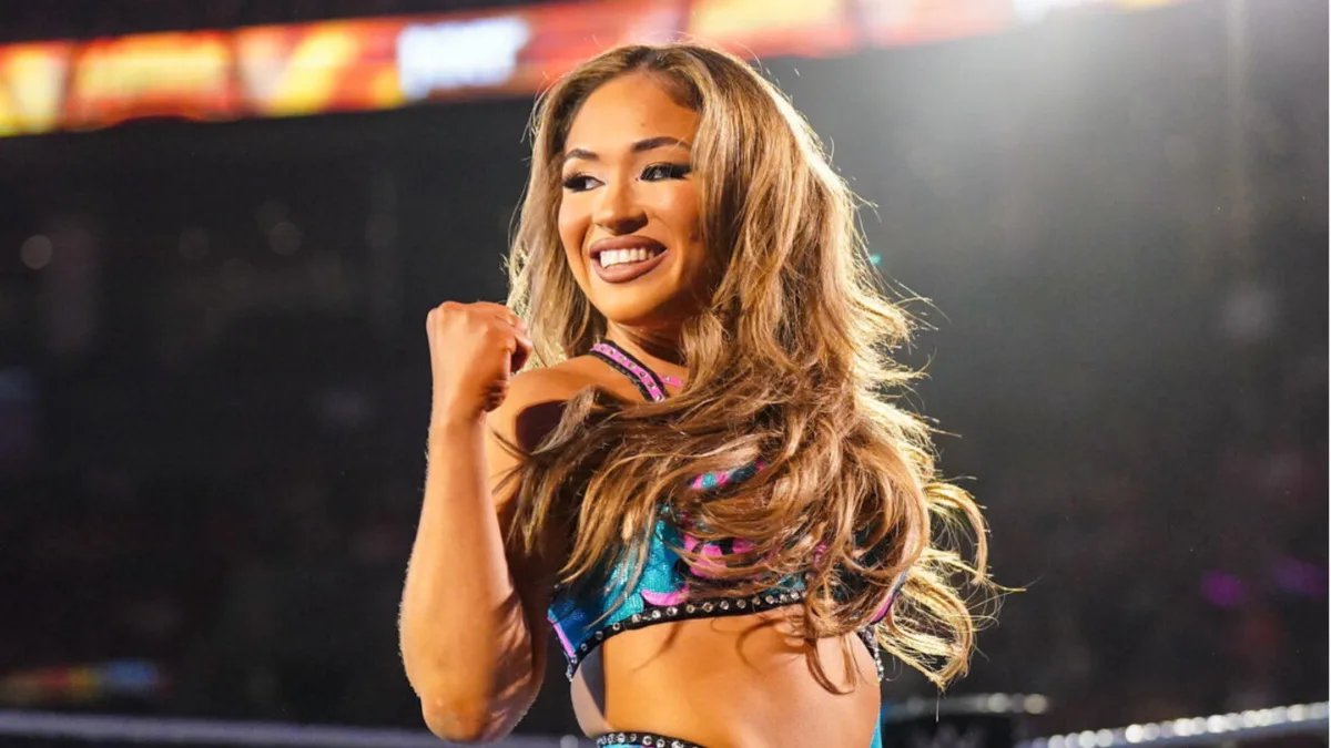 EliteClubS0B's tweet photo. Lola Vice is believed to be getting called up to WWE's main roster and is expected to join the SmackDown brand.

Her NXT Underground match against Kendal Grey on August 4 is expected to be her final match in NXT.

(@WONF4W) https://t.co/XrJNb5If4p