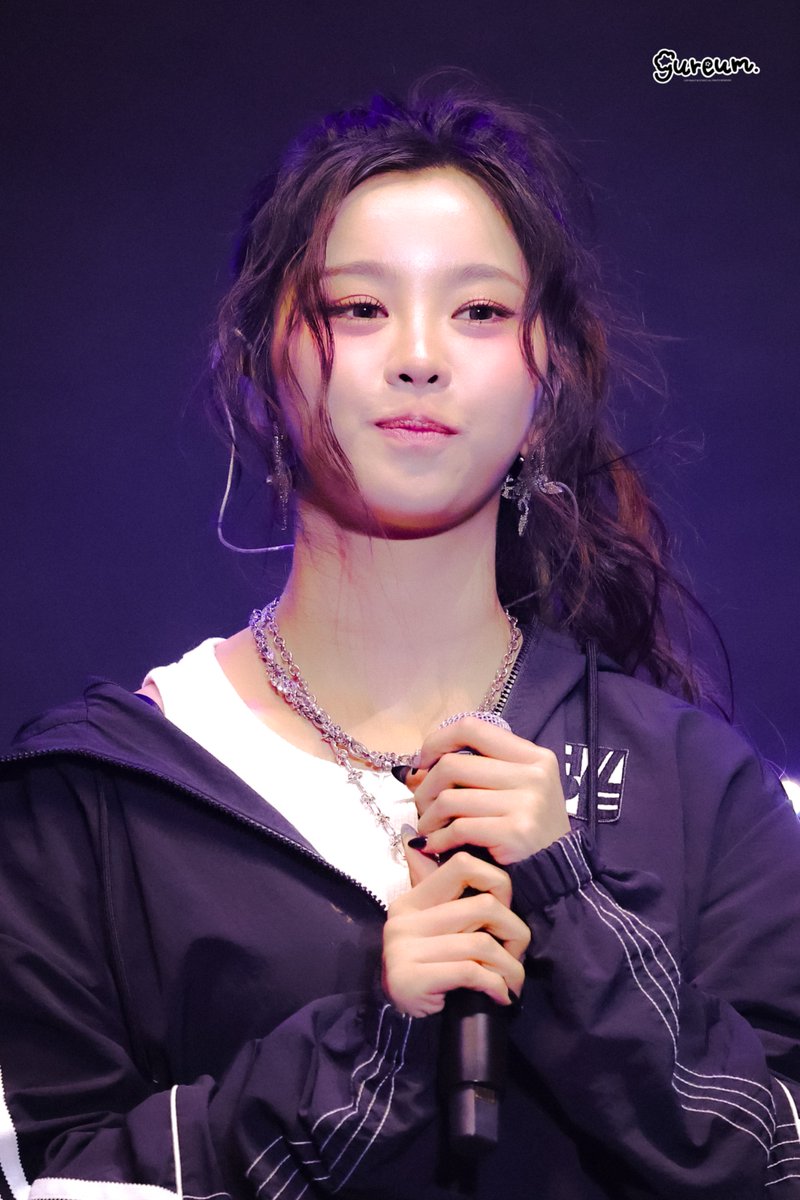 O705O7's tweet photo. 유주아 생일축하해🎂🤍

#하피버쮸데이
#HAPPYYUJUDAY
#남유주 #유주 #YUJU #ユジュ https://t.co/FZpL7eWWp8