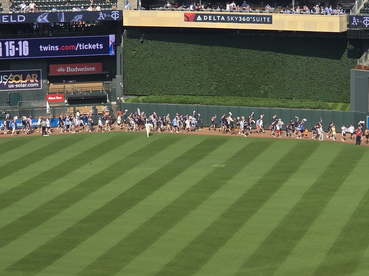 petti316's tweet photo. Got my Kirby Puckett jersey at the Twins game on the Ryan Baseball Classic night! Great time! Twins won. Thank you @mntwinsbaseball https://t.co/UDV26J7gqa
