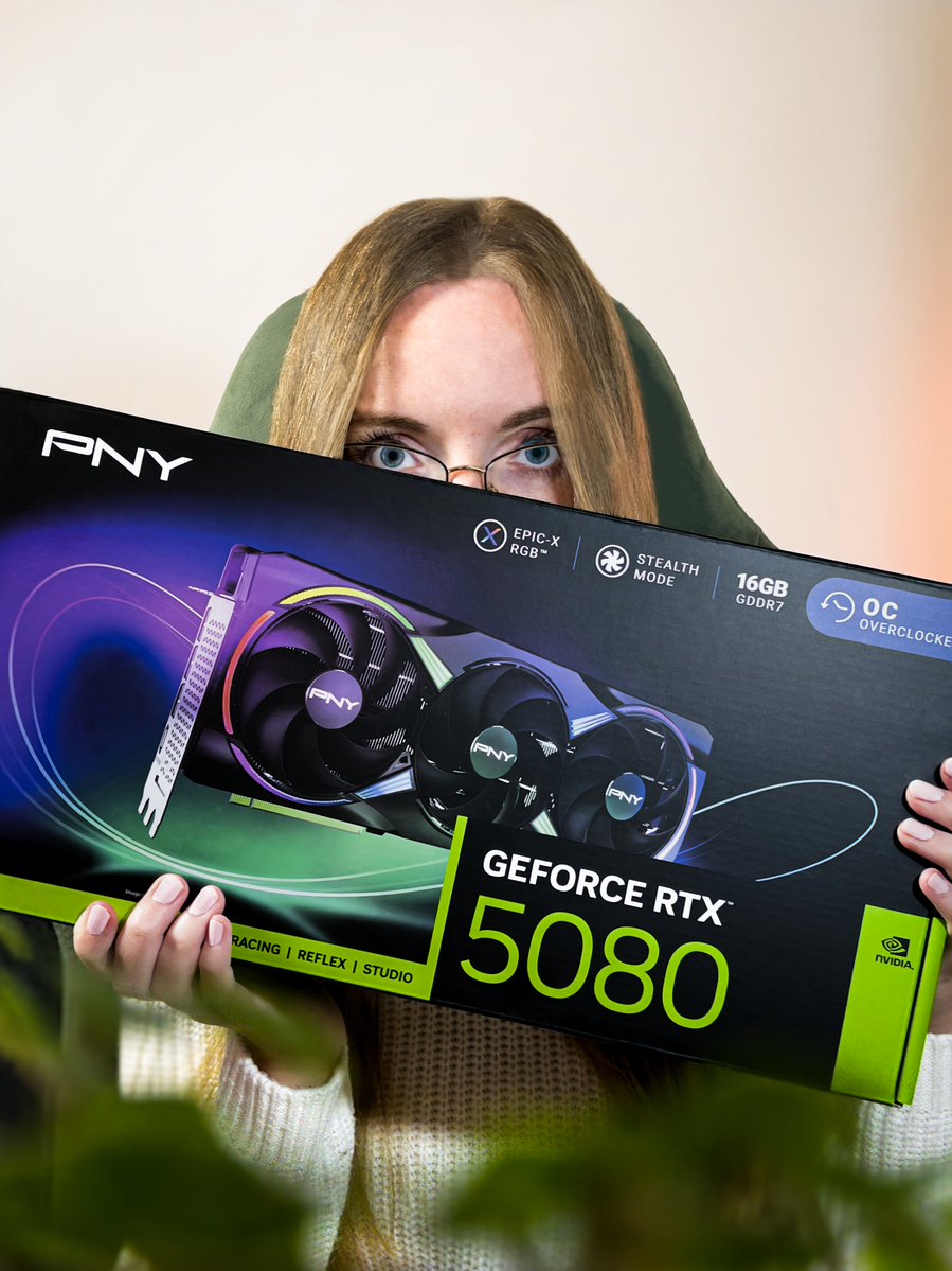sysinacgi's tweet photo. A few years ago, I started creating on an 11-year-old laptop. 

Today, thanks to @pnytechgaming / @PNYEurope , I'm holding an RTX 5080 that will soon power the first PC I've ever built myself.

I'm grateful for every opportunity and excited to see where this journey leads next 💗 https://t.co/iWNNXZu4kJ