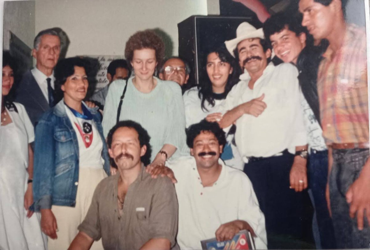 AsocamvicF's tweet photo. @petrogustavo Pa fotos estas ! 
Estas si tienen historia por contar, y son se su paso por el Tolima .
Cuando quiera le seguimos enviando . https://t.co/vLBOds4XhO