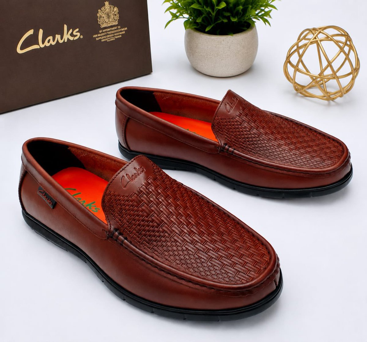 kdwatchesandmo's tweet photo. 39-46!! N45,000📦 https://t.co/wyZ1IIcQb7