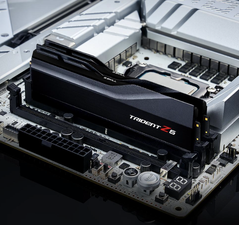 Pirat_Nation's tweet photo. Huawei is reportedly building its own factory to make DRAM memory chips, which could eventually impact RAM prices for PCs and other devices.

Right now, most DRAM chips come from Samsung, SK Hynix, and Micron.

If Huawei can successfully make its own DRAM chips, it could add more supply to the market and increase competition. 
That doesn’t mean RAM will get cheaper overnight, new chip factories take years to ramp up but it could help bring prices down in the long run.

The move is part of China’s push to produce more of its own advanced chips instead of relying on overseas suppliers.