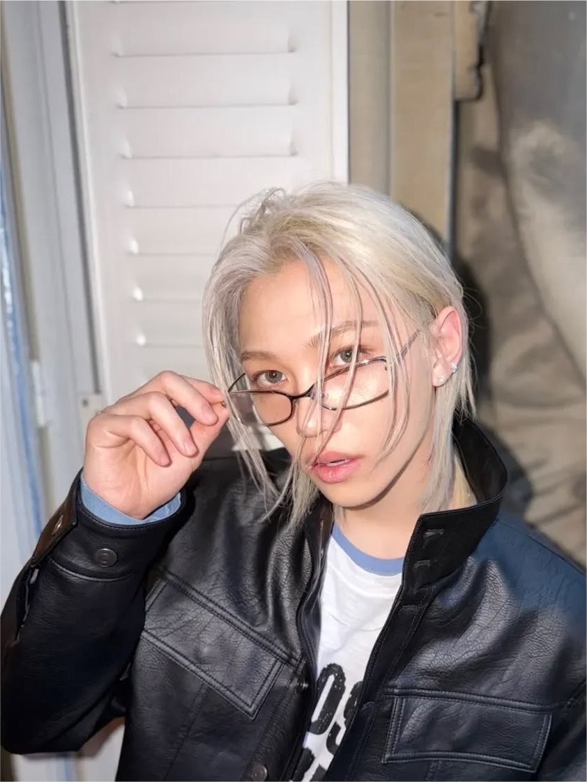 yong_bokiee_'s tweet photo. AHHHHHH #ssd #stayselcaday #Felix #필릭스 #스트레이키즈 #straykids https://t.co/NfJ3XcegU7