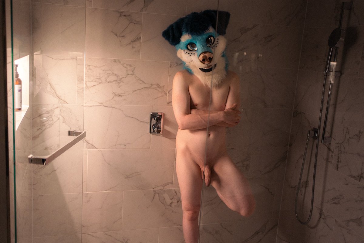 pup_kian's tweet photo. Wanna help to soap up my back? 🫧 https://t.co/cuNCsl4sxa