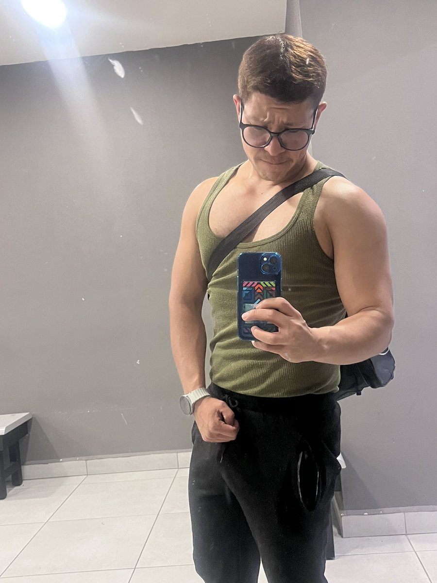 RpdSanti's tweet photo. Se entrenó !!
Domingo vale x2, no? Jajaja https://t.co/vZ7WJXJJEI